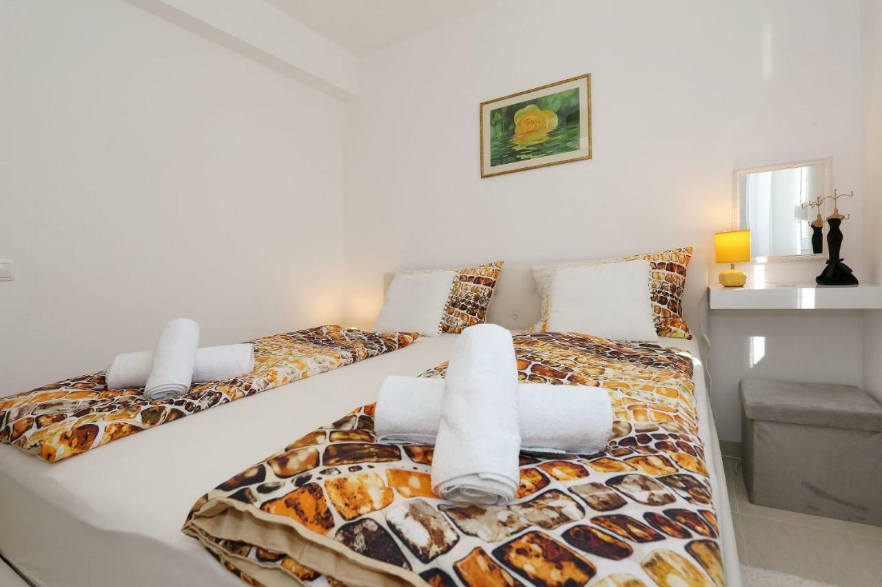 Villa Nivel Vir Extérieur photo