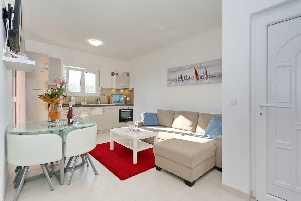 Villa Nivel Vir Extérieur photo
