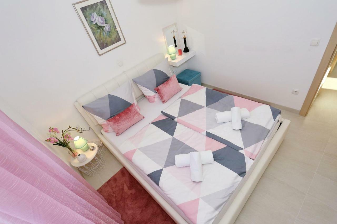 Villa Nivel Vir Extérieur photo